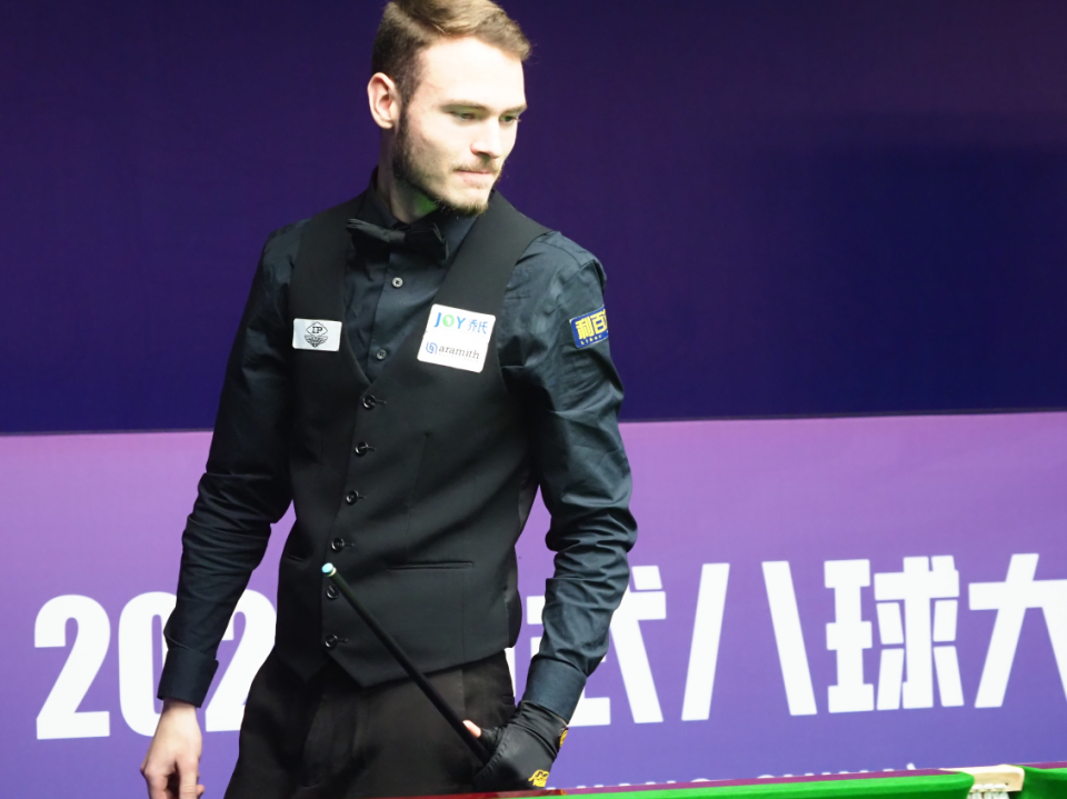 aLIAA, com aLIAA, com