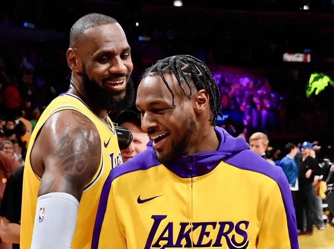 div, 预计明夏骑, 打球 div, 预计明夏骑, 打球