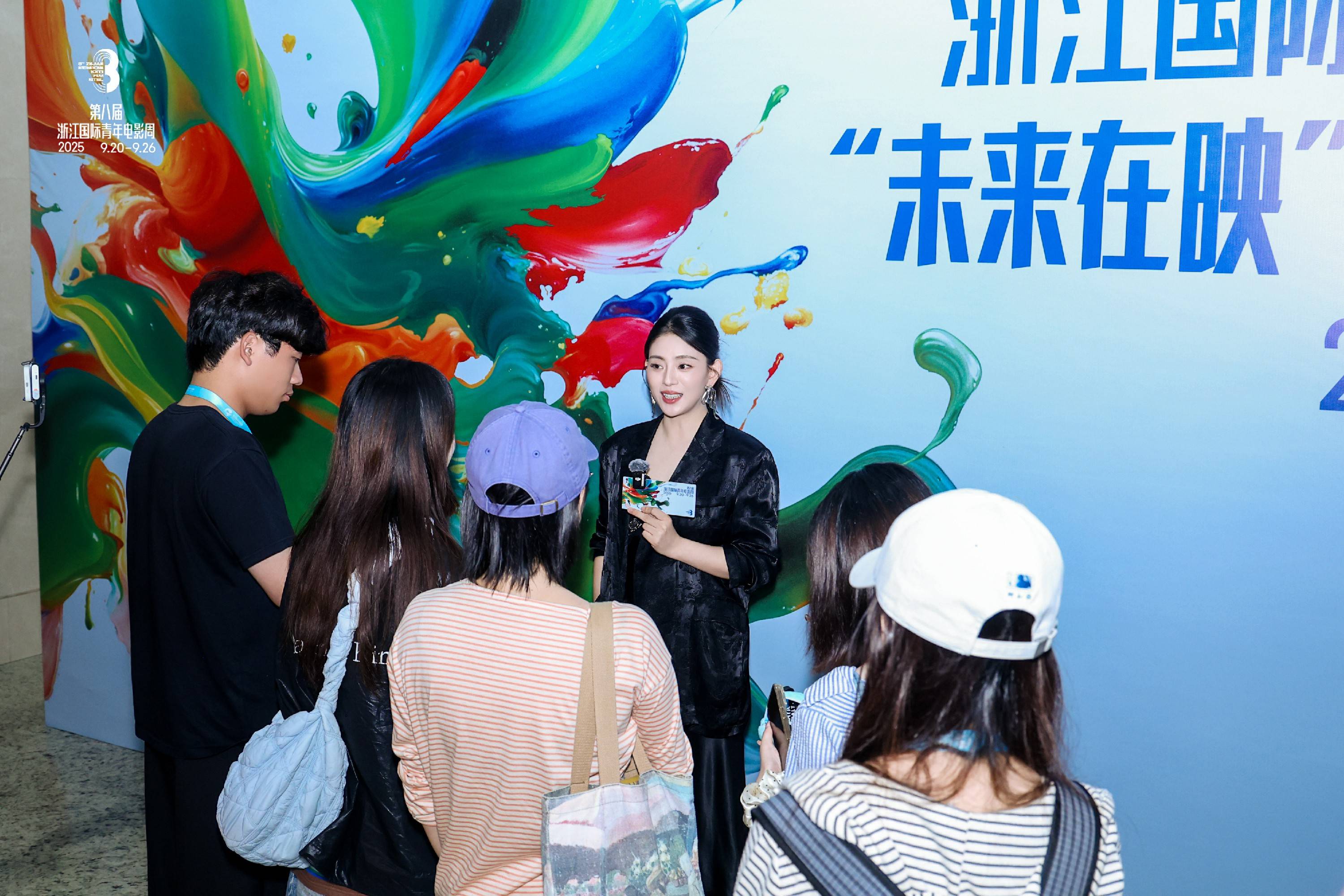 沈唯作为, 斯蒂芬, 与支持的重 沈唯作为, 斯蒂芬, 与支持的重